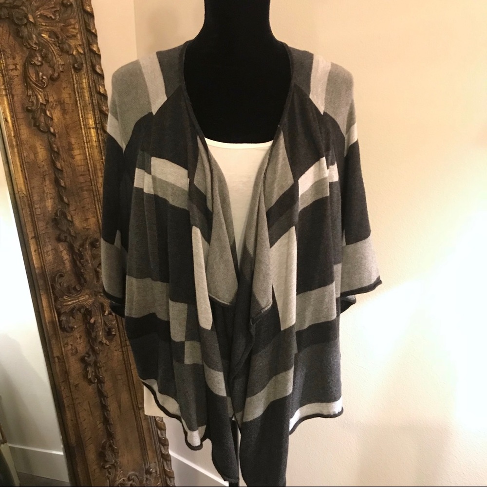 Rachel Roy Poncho